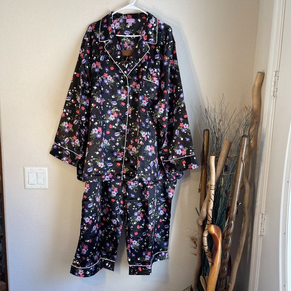 Amoureuse Floral Satin Pajama Set 2 Piece Black Multicolor 4X Plus - Picture 1 of 6